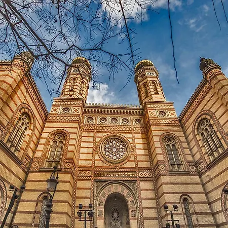 Rumbach Lejlighed